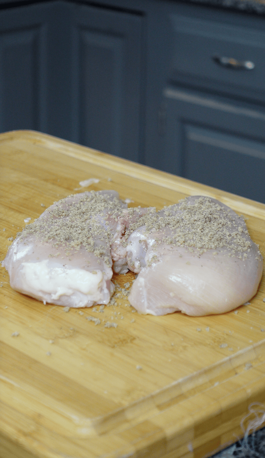 Seasoned chicken breasts.
