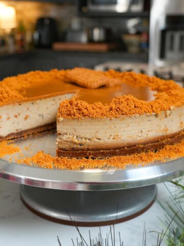 A biscoff cookie butter cheesecake.