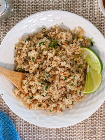 A bowl of cilantro lime cauliflower rice.